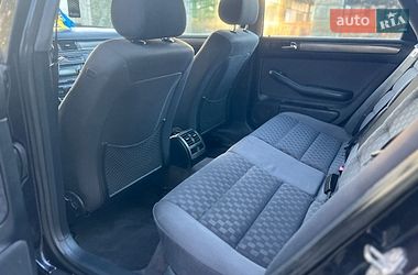 Седан Audi A6 1998 в Жовкве