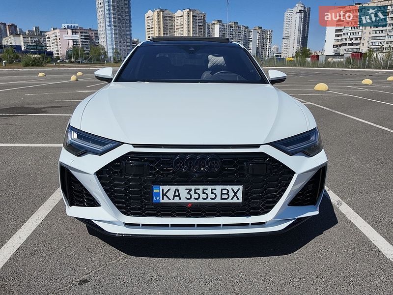 Седан Audi A6 2022 в Киеве
