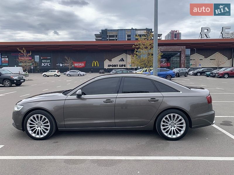 Седан Audi A6 2011 в Киеве