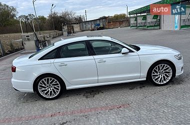 Седан Audi A6 2016 в Киеве