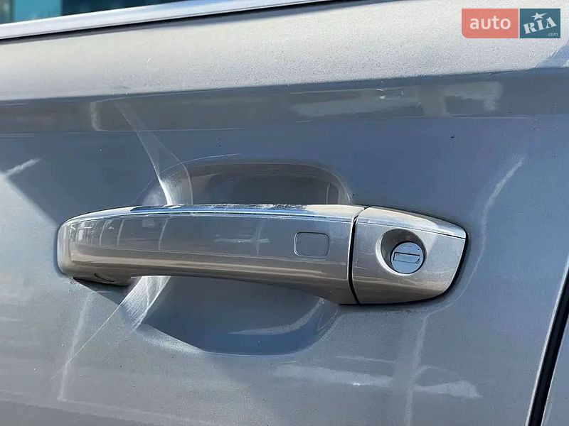 Седан Audi A6 2016 в Киеве