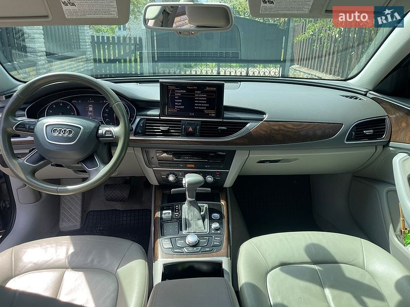Седан Audi A6 2012 в Луцке