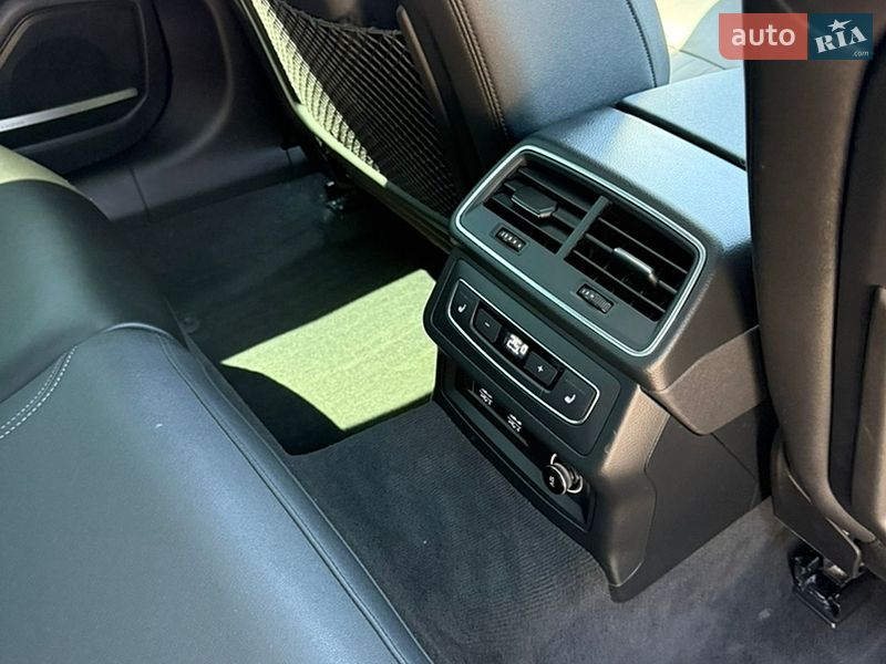 Седан Audi A6 2019 в Львове