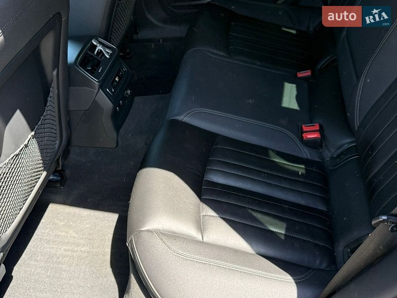 Седан Audi A6 2019 в Львове