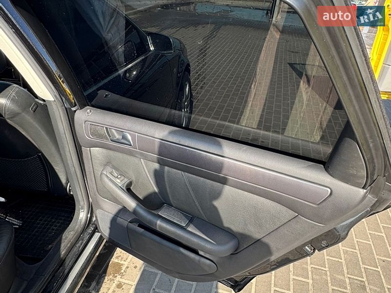 Универсал Audi A6 2003 в Киеве