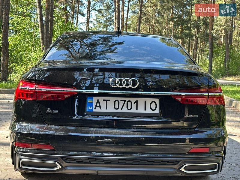 Седан Audi A6 2018 в Новояворовске