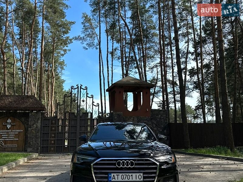 Седан Audi A6 2018 в Новояворовске
