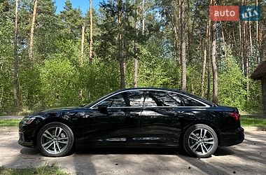 Седан Audi A6 2018 в Новояворовске