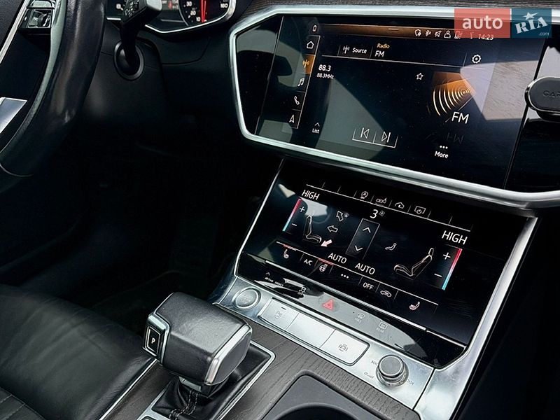 Седан Audi A6 2019 в Киверцах
