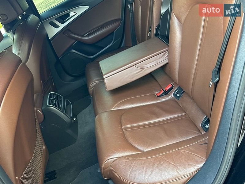 Седан Audi A6 2012 в Ровно