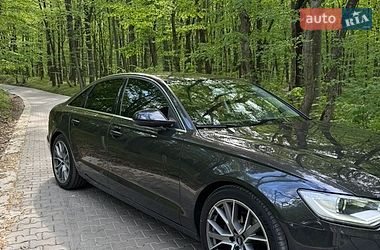 Седан Audi A6 2011 в Луцке