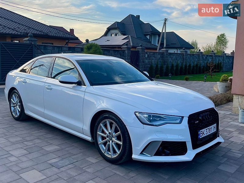 Седан Audi A6 2014 в Ровно