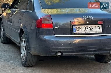 Седан Audi A6 2001 в Дубно