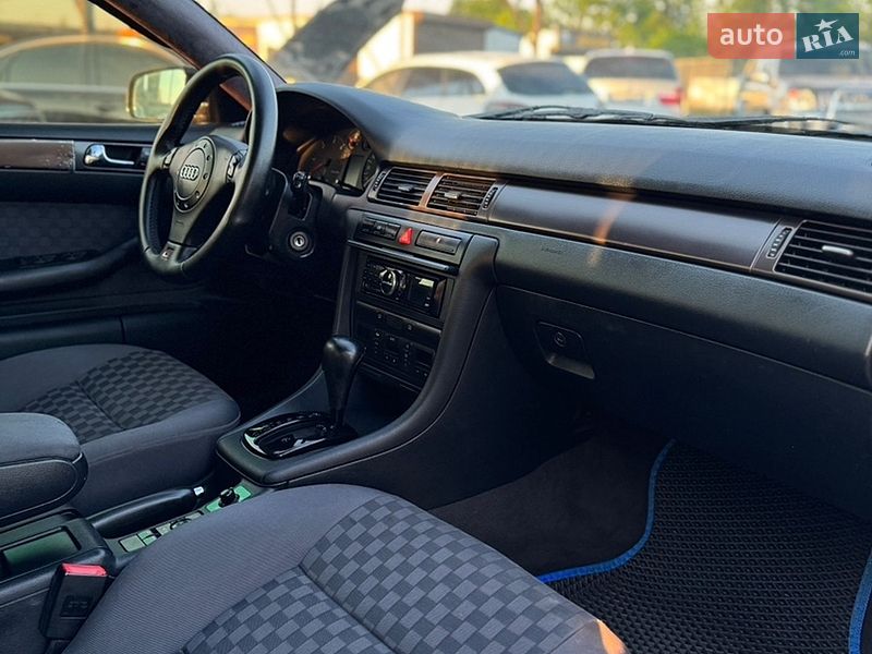 Універсал Audi A6 1999 в Києві