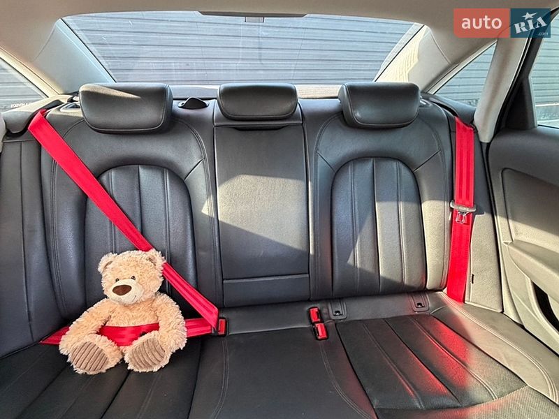 Седан Audi A6 2016 в Кам'янець-Подільському