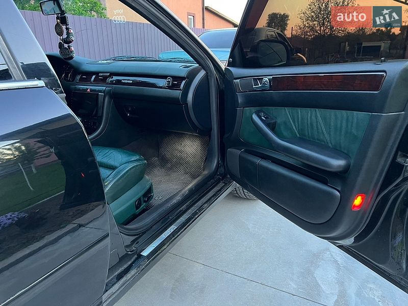 Седан Audi A6 1998 в Требухові
