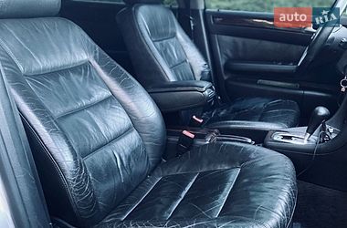 Седан Audi A6 2002 в Обухове