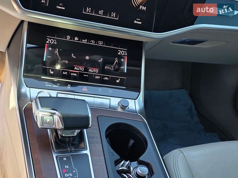 Седан Audi A6 2018 в Киеве