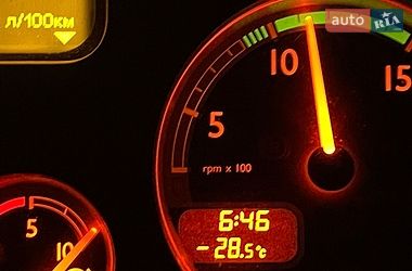 Седан Audi A6 1999 в Коростене