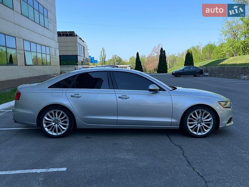 Седан Audi A6 2013 в Харкові