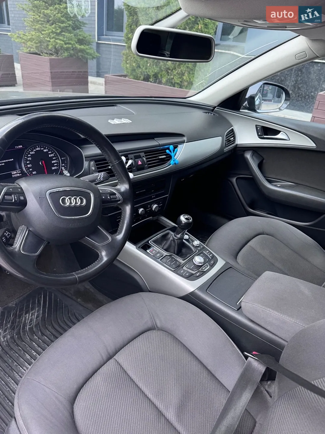 2011 Audi A6 - мініатюра 6