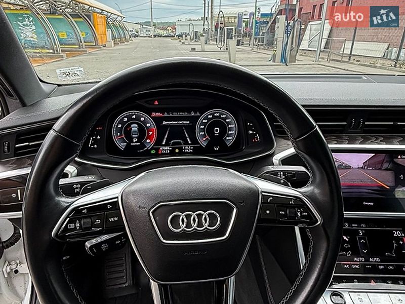 Седан Audi A6 2020 в Тячеве