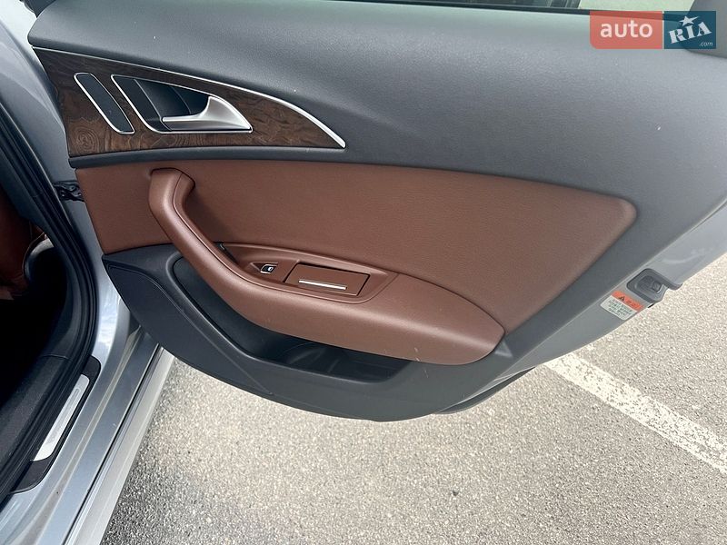 Седан Audi A6 2015 в Днепре