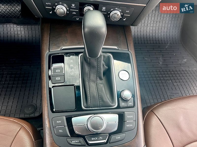 Седан Audi A6 2015 в Днепре