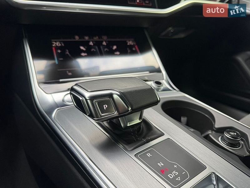 Седан Audi A6 2018 в Мукачево