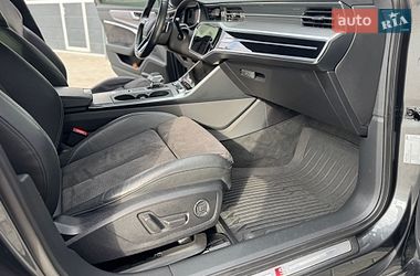 Седан Audi A6 2018 в Мукачево
