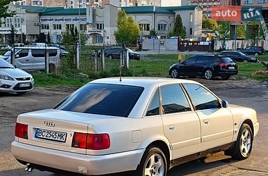 Седан Audi A6 1995 в Львове