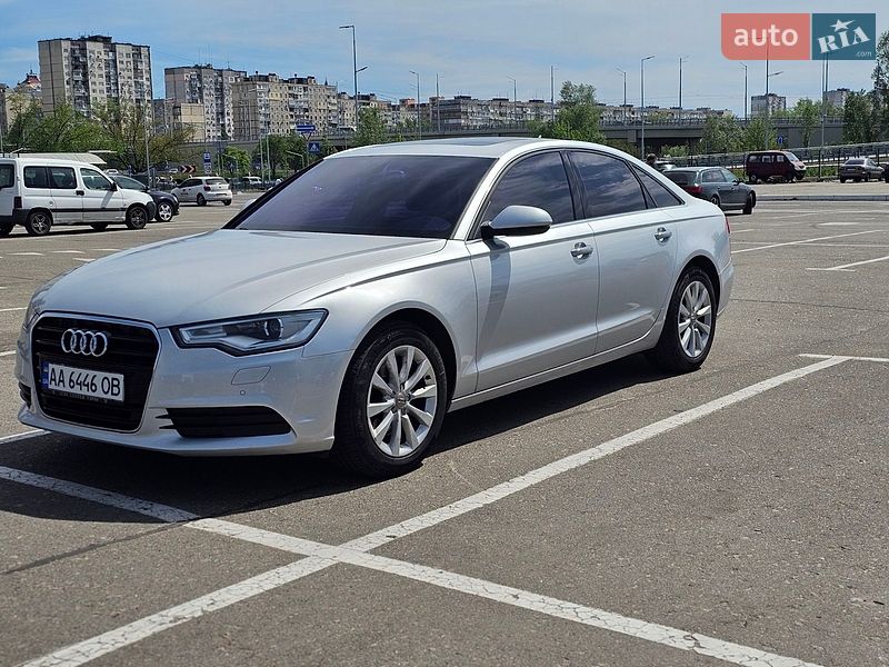 Седан Audi A6 2015 в Киеве