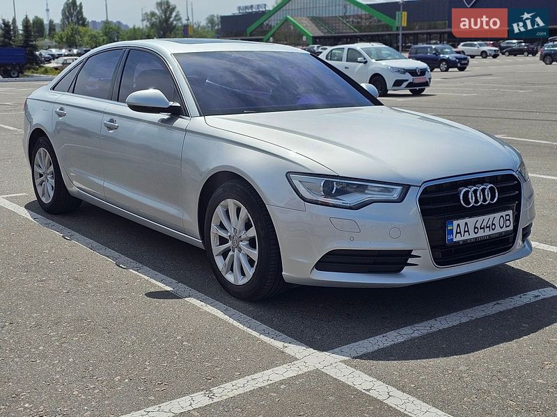 Седан Audi A6 2015 в Киеве