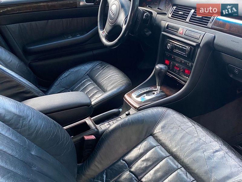 Седан Audi A6 1998 в Стрые