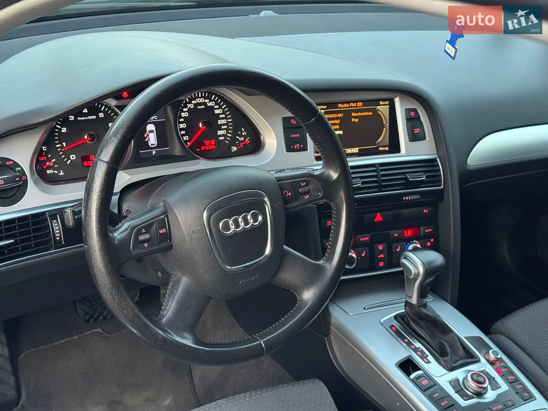 2010 Audi A6 - мініатюра 24