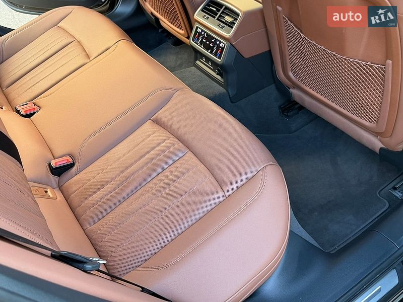 Седан Audi A6 2023 в Києві