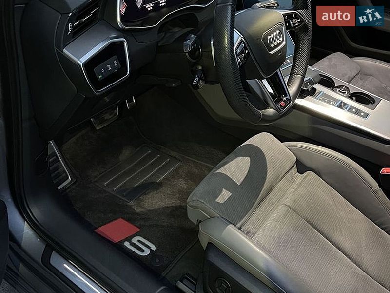 Универсал Audi A6 2019 в Киеве
