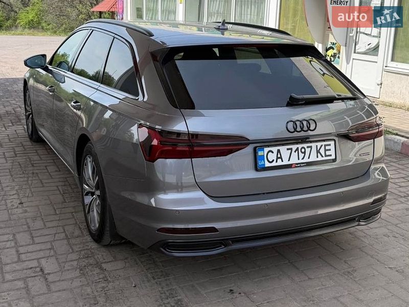 Универсал Audi A6 2019 в Киеве