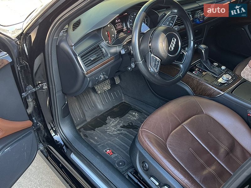 Седан Audi A6 2015 в Киеве