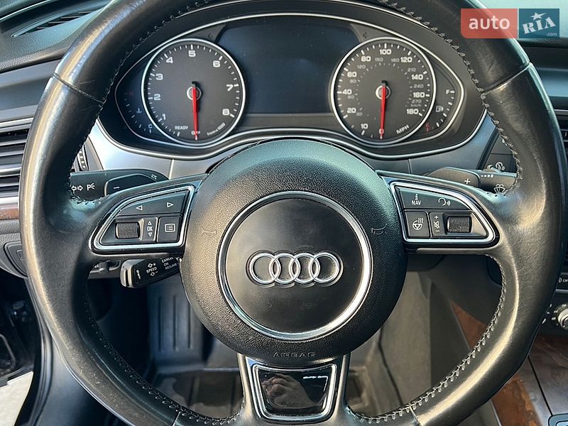 Седан Audi A6 2015 в Киеве