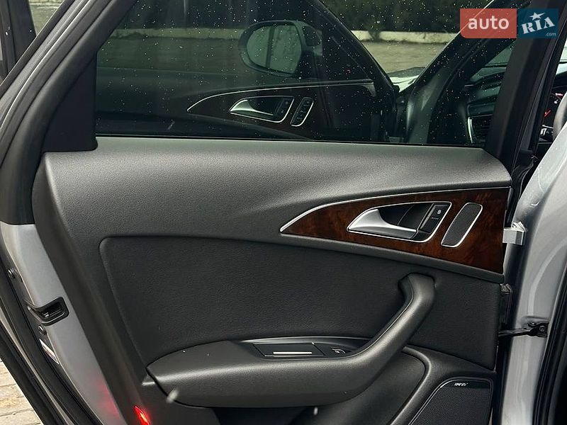 Седан Audi A6 2015 в Днепре