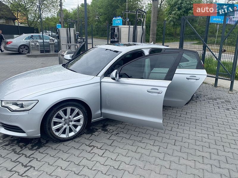 Седан Audi A6 2012 в Черновцах