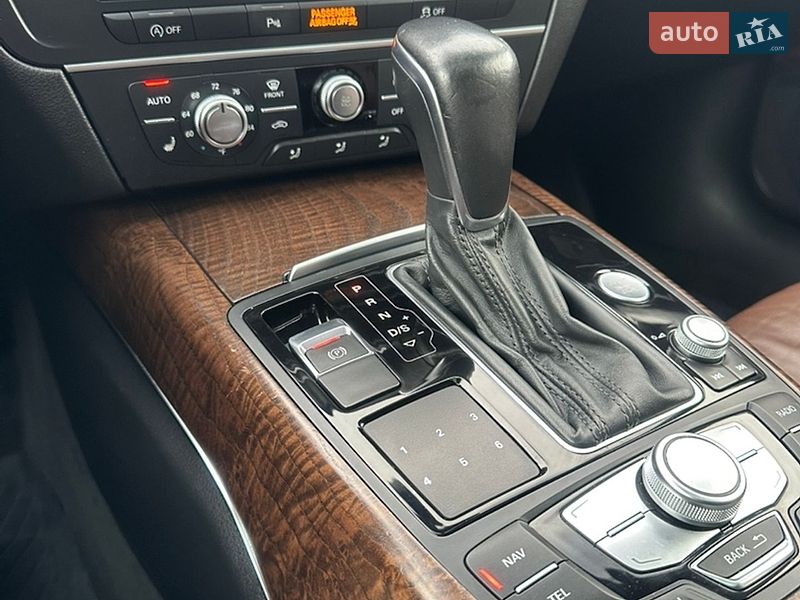 Седан Audi A6 2015 в Радехові