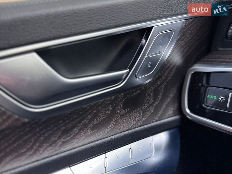 Седан Audi A6 2019 в Львове