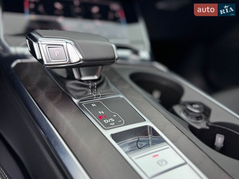 Седан Audi A6 2019 в Львове