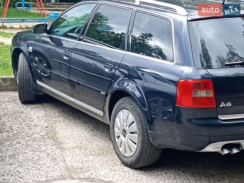 Універсал Audi A6 2004 в Вараші