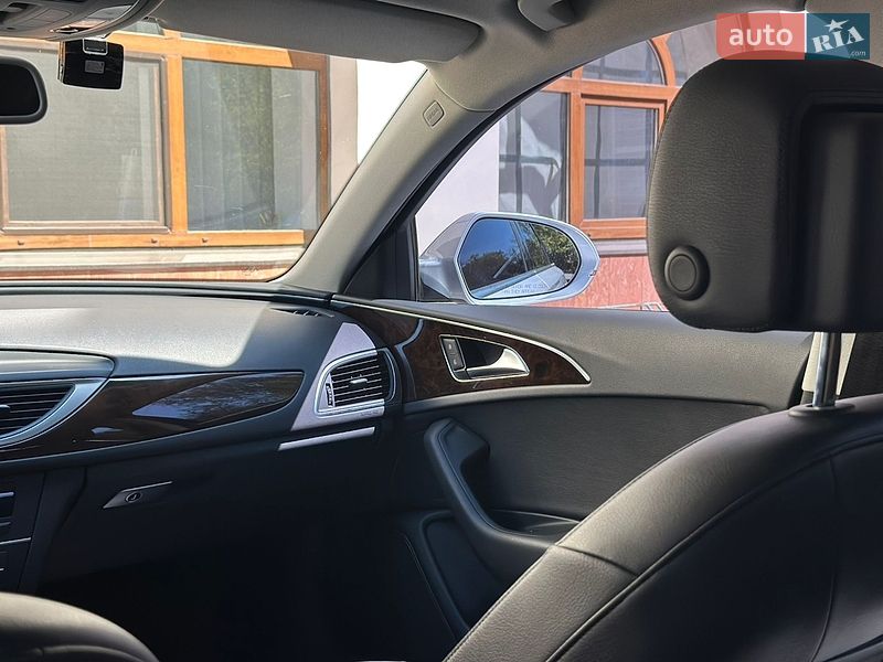 Седан Audi A6 2014 в Киеве