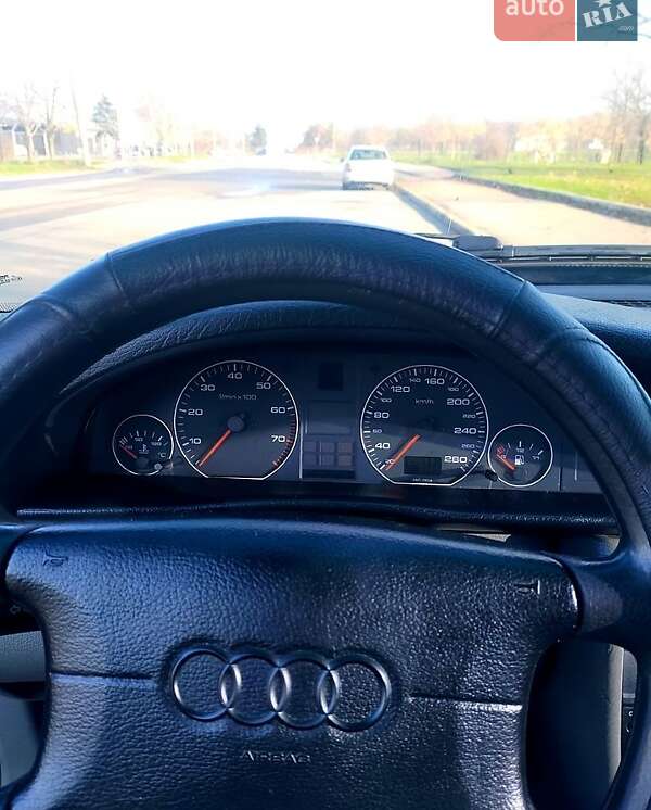 Седан Audi A6 1997 в Дніпрі