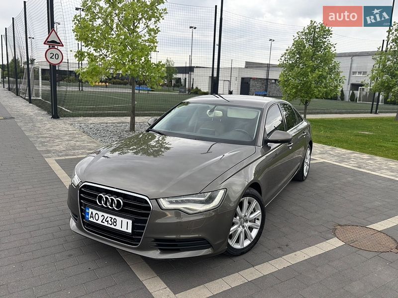 Седан Audi A6 2011 в Мукачево
