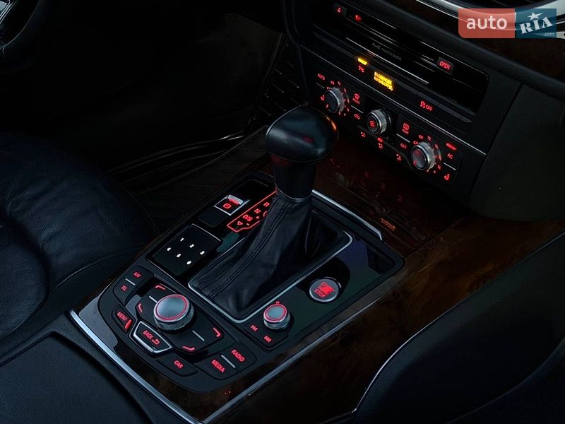 Седан Audi A6 2013 в Харькове
